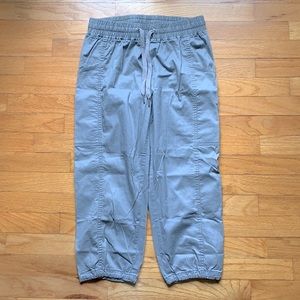Grey 3/4 Bermudas